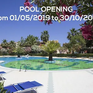 Oasi Anfiteatro Aparthotel